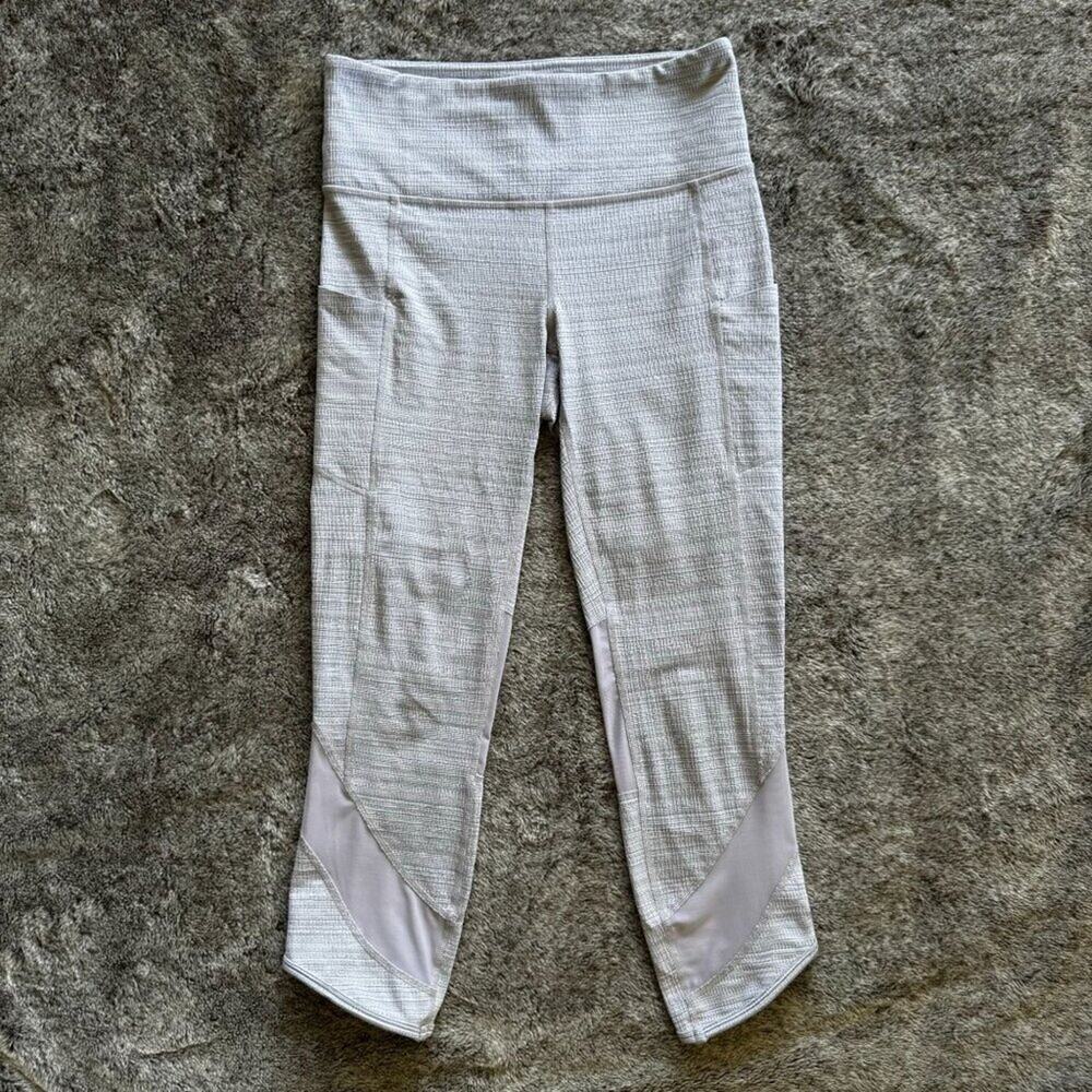 Athleta Chat to Town High Rise Jacquard Mesh Cropped Leggings Women’s Small